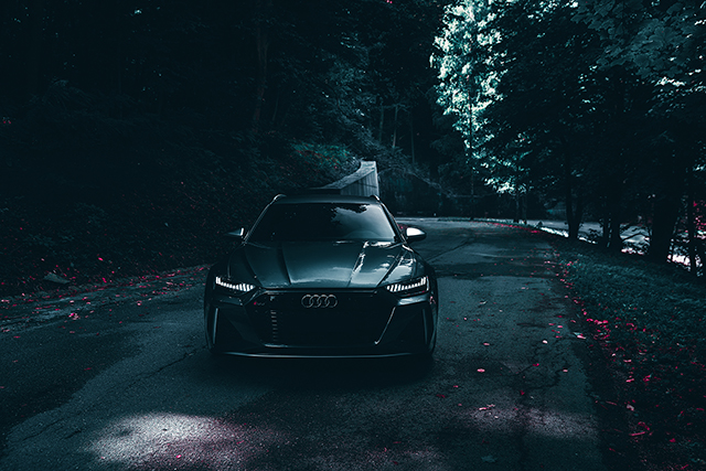 Audi RS6 Dark